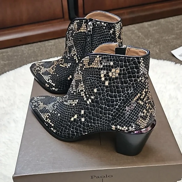 *SOLD* Paolo Westly Black Platinum Snake Print Leather Booties, size 6, NEW, NWB - Picture 5 of 16